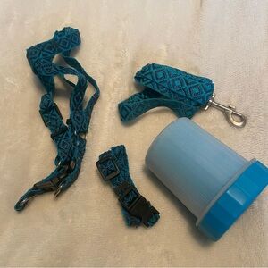 Dog bundle collar harness leash paw cleaner